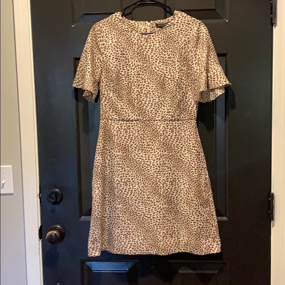 Banana Republic Dresses & Skirts - Banana Republic Leopard Print Dress